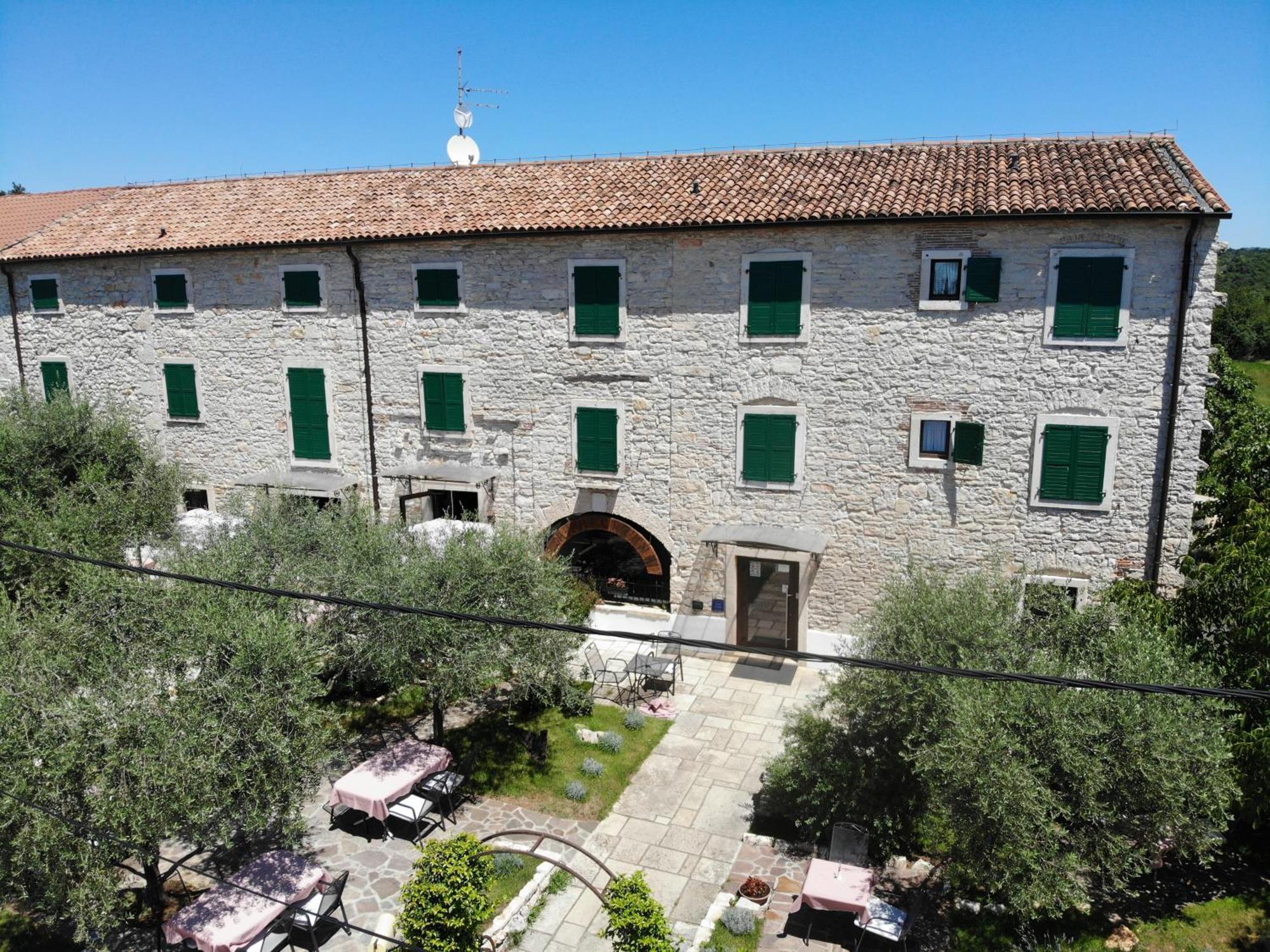 Casa Romantica La Parenzana Буйе Экстерьер фото